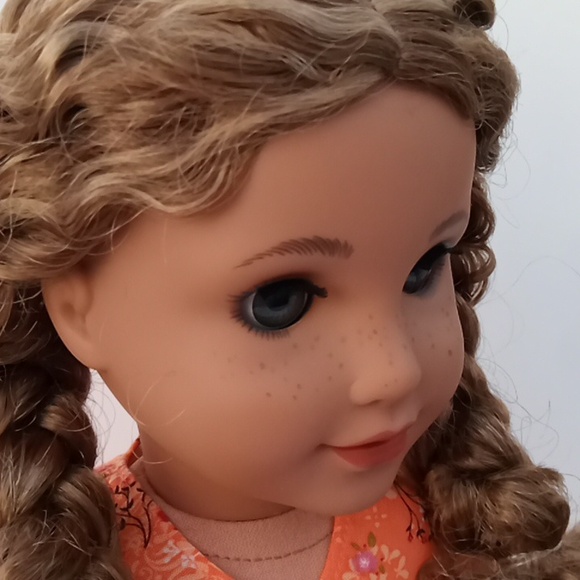 American Girl World By Us Evette Doll And Accessories - Picture 6 of 16